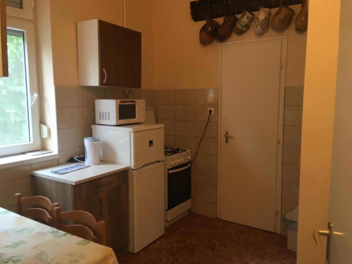 Honvéd apartmanház Balatonlelle Extérieur photo